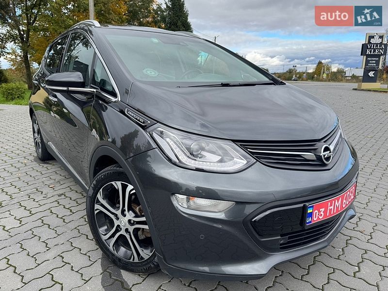 Хэтчбек Opel Ampera-e 2017 в Коломые фото 33 Хэтчбек Opel Ampera-e 2017 в Коломые
