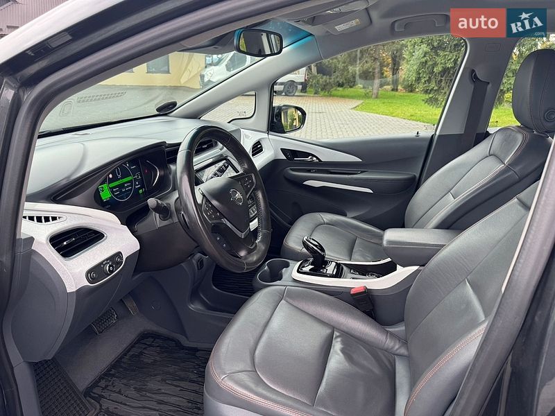 Хэтчбек Opel Ampera-e 2017 в Коломые фото 38 Хэтчбек Opel Ampera-e 2017 в Коломые