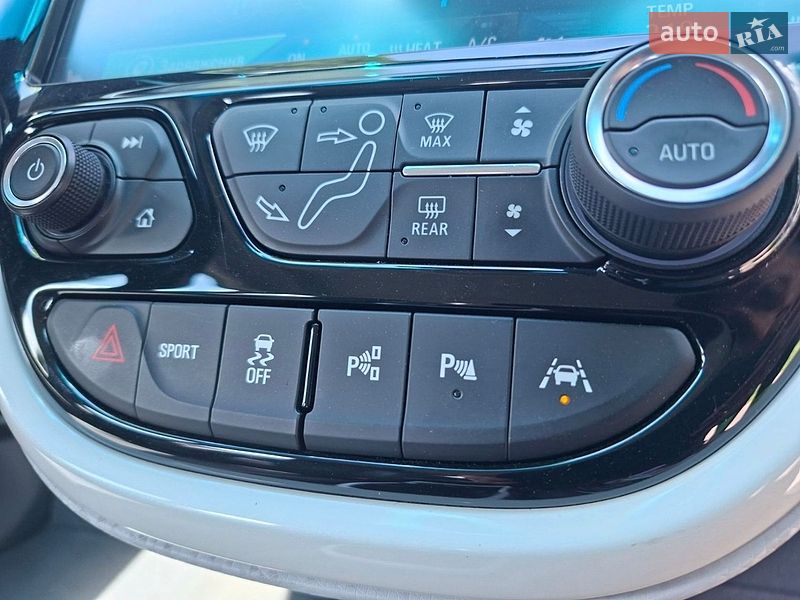 Хэтчбек Opel Ampera-e 2020 в Виннице