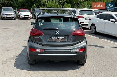 Хэтчбек Opel Ampera-e 2017 в Львове