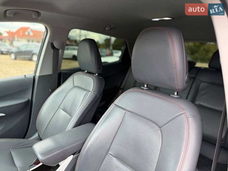 Хэтчбек Opel Ampera-e 2018 в Коломые фото 18 Хэтчбек Opel Ampera-e 2018 в Коломые