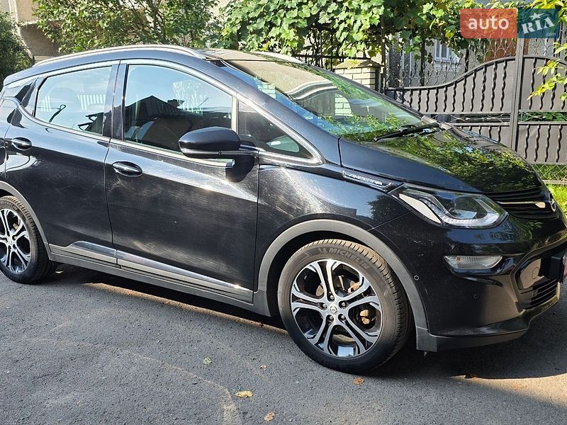 Хетчбек Opel Ampera-e 2017 в Калуші