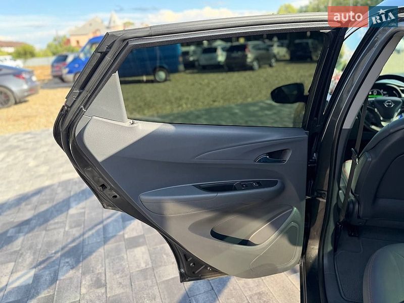 Хэтчбек Opel Ampera-e 2018 в Коломые