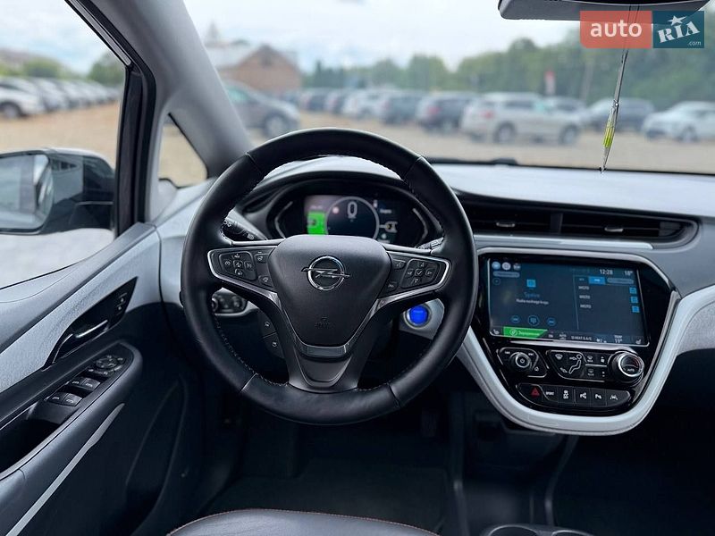 Хэтчбек Opel Ampera-e 2018 в Коломые