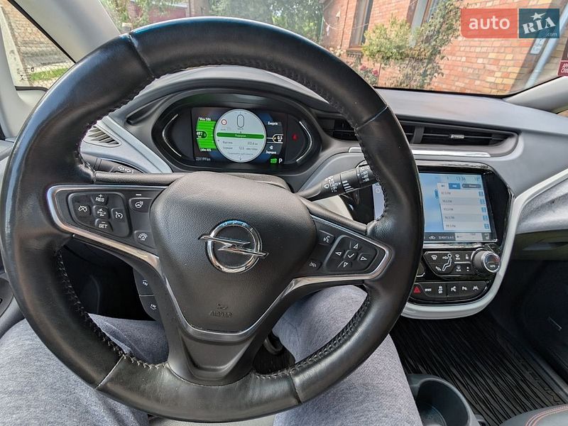 Хэтчбек Opel Ampera-e 2017 в Луцке