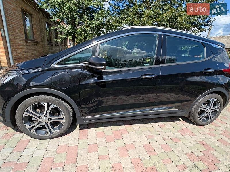 Хэтчбек Opel Ampera-e 2017 в Луцке