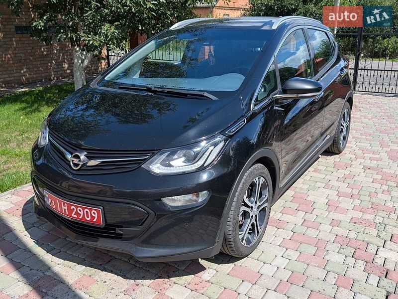 Хэтчбек Opel Ampera-e 2017 в Луцке