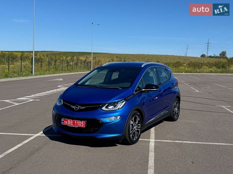 Хэтчбек Opel Ampera-e 2017 в Ровно