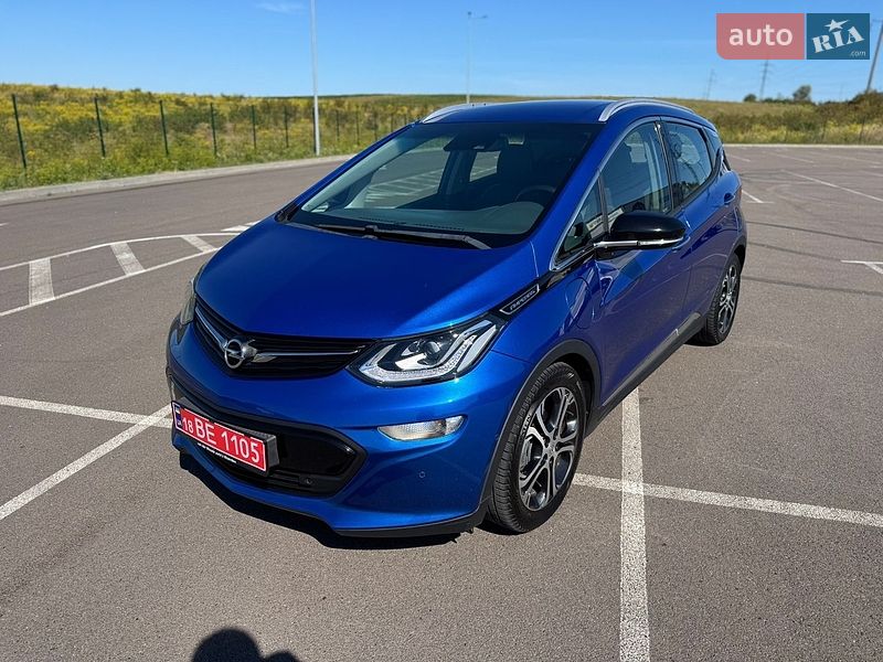 Хэтчбек Opel Ampera-e 2017 в Ровно
