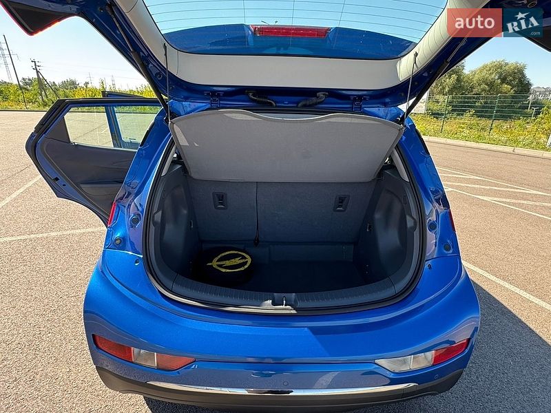 Хэтчбек Opel Ampera-e 2017 в Ровно