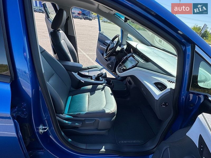 Хэтчбек Opel Ampera-e 2017 в Ровно