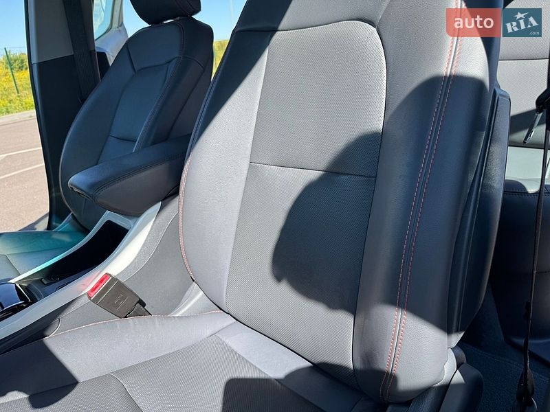 Хэтчбек Opel Ampera-e 2017 в Ровно