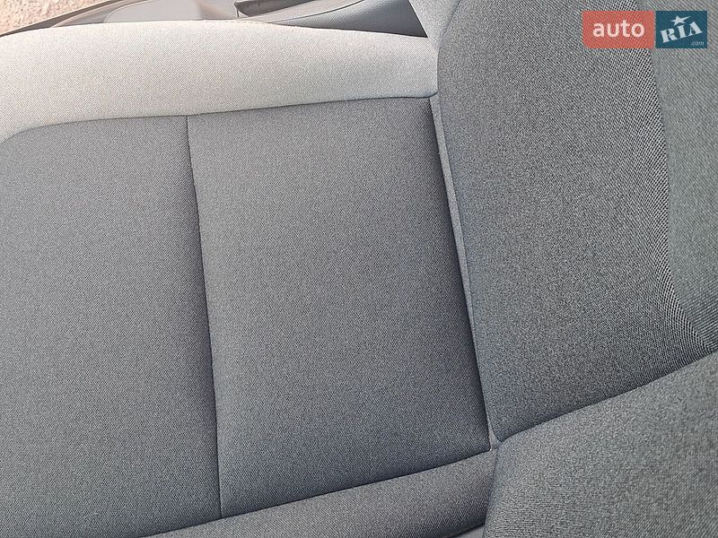 Хетчбек Opel Ampera-e 2019 в Рівному