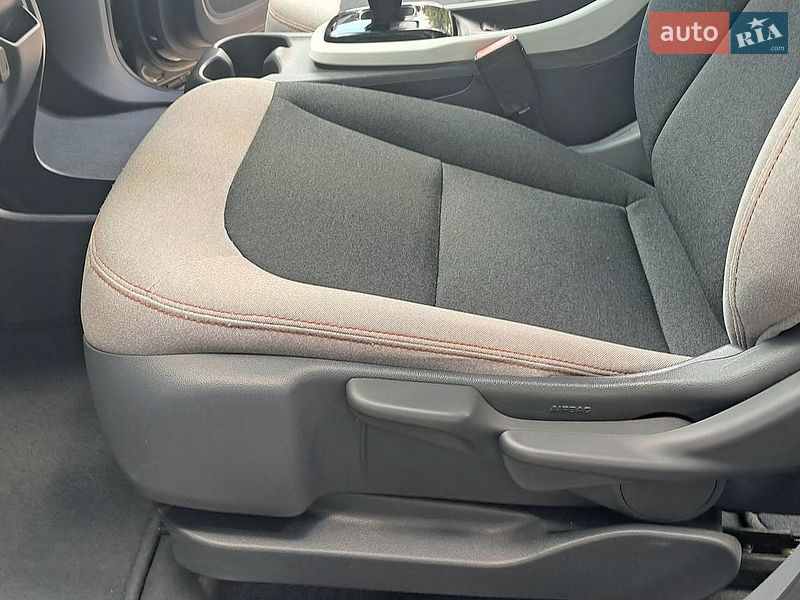 Хетчбек Opel Ampera-e 2019 в Рівному