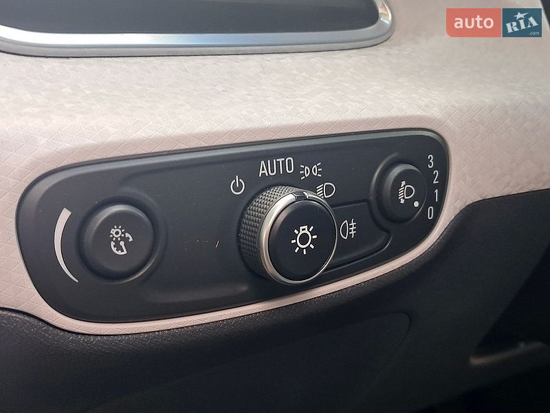 Хетчбек Opel Ampera-e 2019 в Рівному