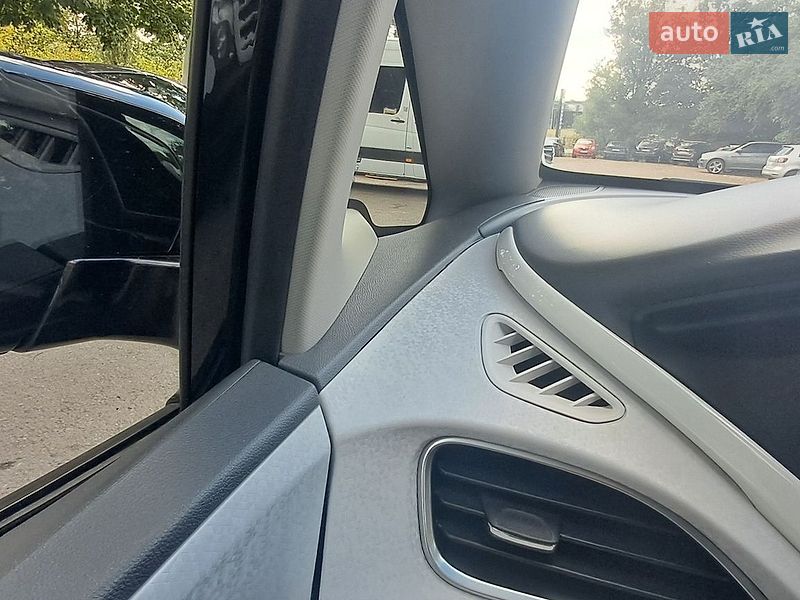 Хетчбек Opel Ampera-e 2019 в Рівному