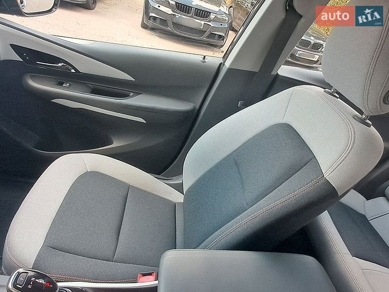 Хетчбек Opel Ampera-e 2019 в Рівному