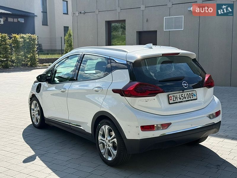 Хэтчбек Opel Ampera-e 2018 в Луцке