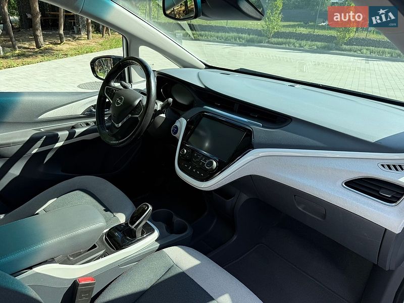 Хэтчбек Opel Ampera-e 2018 в Луцке