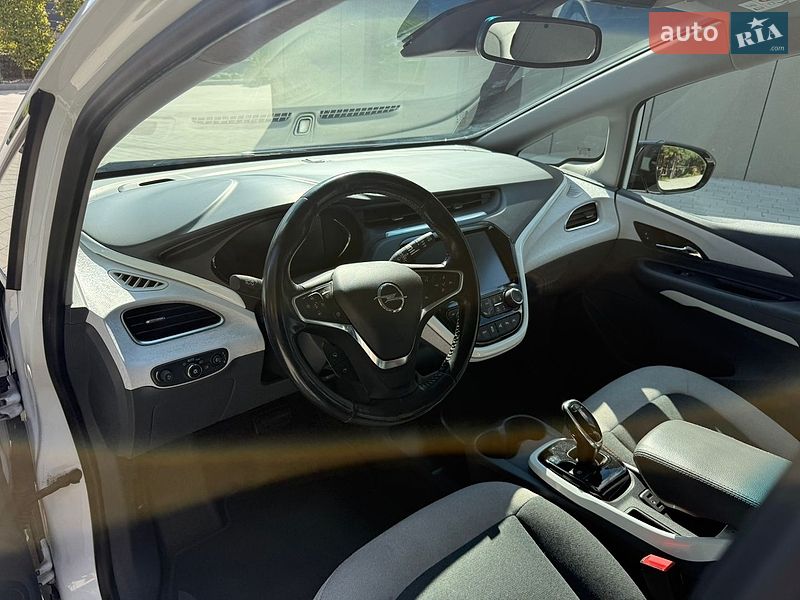 Хэтчбек Opel Ampera-e 2018 в Луцке