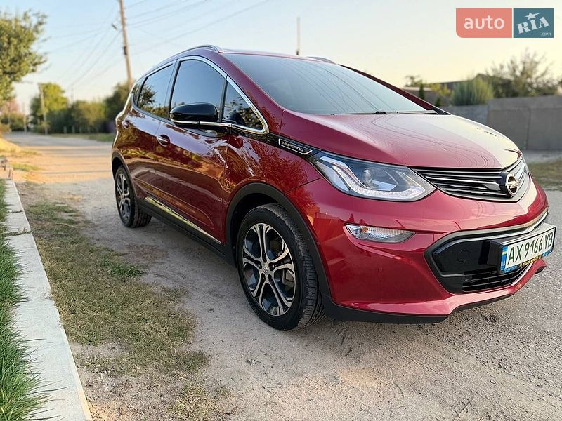 Opel Ampera-e 2019
