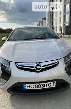 Хэтчбек Opel Ampera 2012 в Новояворовске