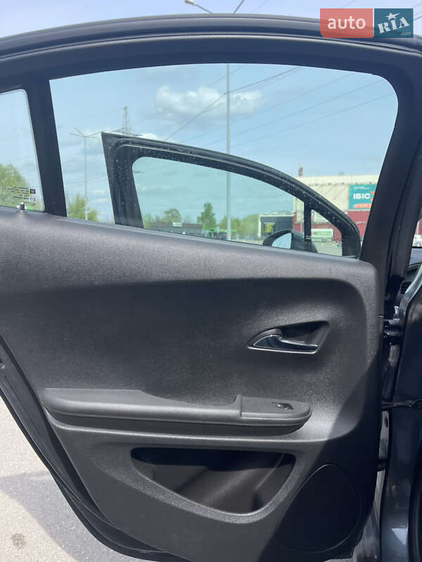 Хэтчбек Opel Ampera 2012 в Киеве фото 15 Хэтчбек Opel Ampera 2012 в Киеве