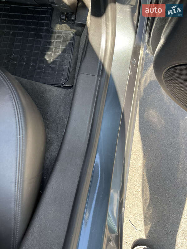 Хэтчбек Opel Ampera 2012 в Киеве фото 22 Хэтчбек Opel Ampera 2012 в Киеве