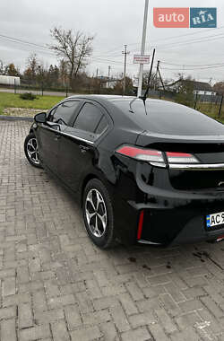 Хэтчбек Opel Ampera 2012 в 