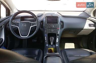 Хэтчбек Opel Ampera 2012 в 