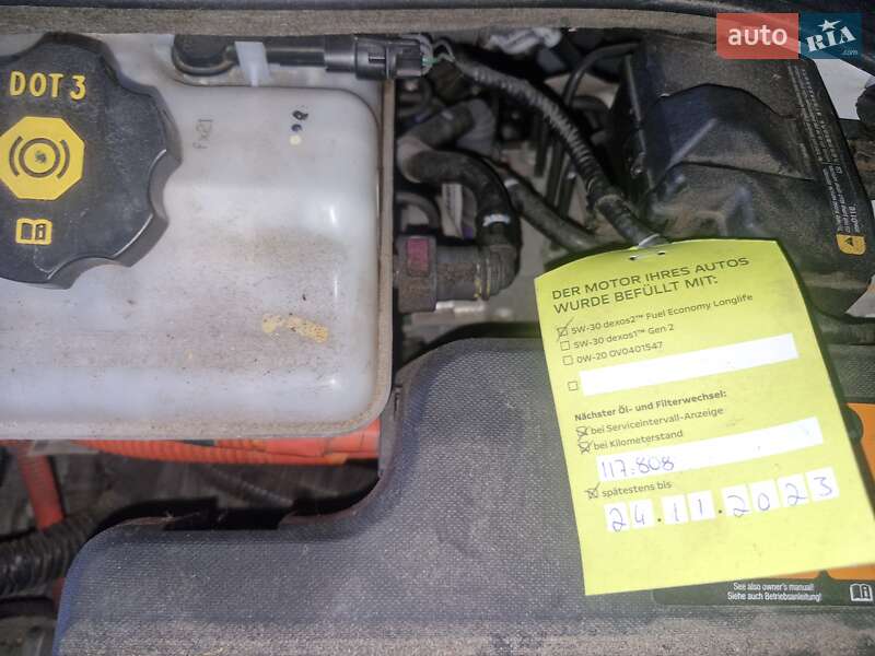 Хэтчбек Opel Ampera 2011 в Виннице