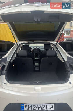 Хэтчбек Opel Ampera 2012 в 