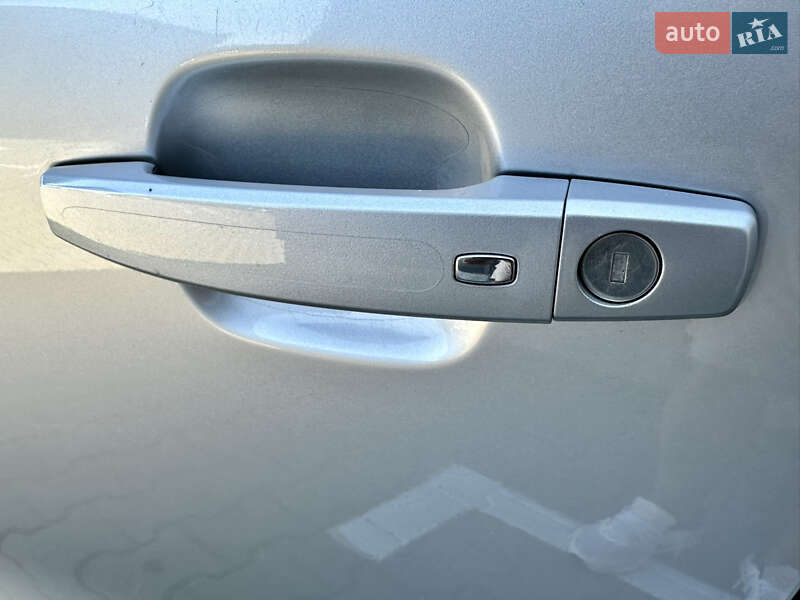 Хэтчбек Opel Ampera 2012 в Киеве фото 18 Хэтчбек Opel Ampera 2012 в Киеве
