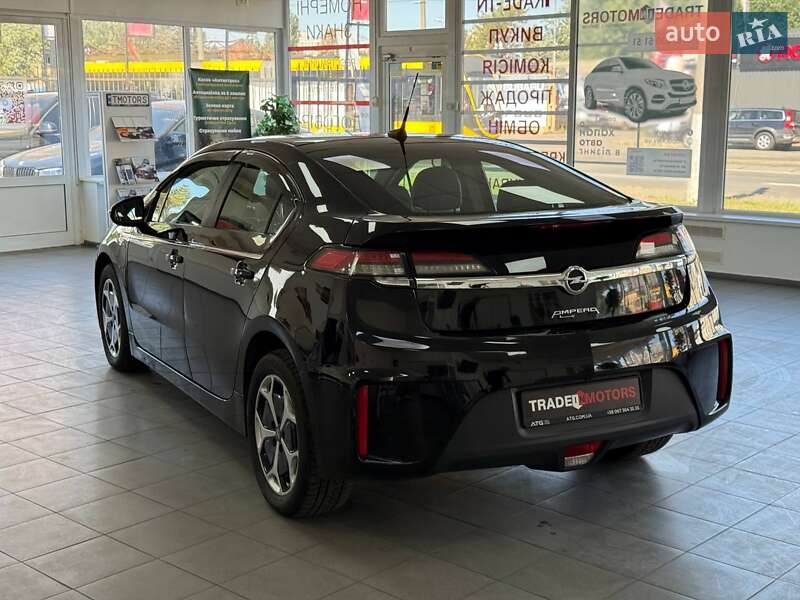 Хэтчбек Opel Ampera 2012 в Киеве