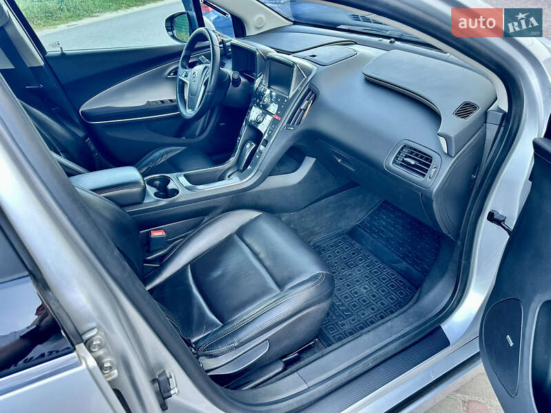 Хэтчбек Opel Ampera 2012 в Киеве фото 14 Хэтчбек Opel Ampera 2012 в Киеве