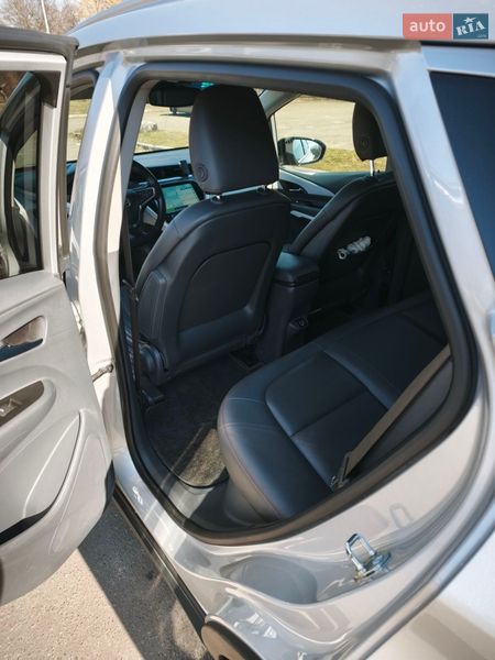 Хэтчбек Opel Ampera 2018 в Киеве