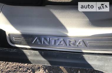 Позашляховик / Кросовер Opel Antara 2012 в 