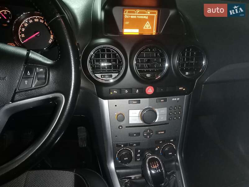 Позашляховик / Кросовер Opel Antara 2013 в Бучачі