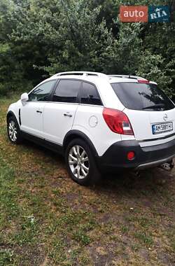 Внедорожник / Кроссовер Opel Antara 2011 в 