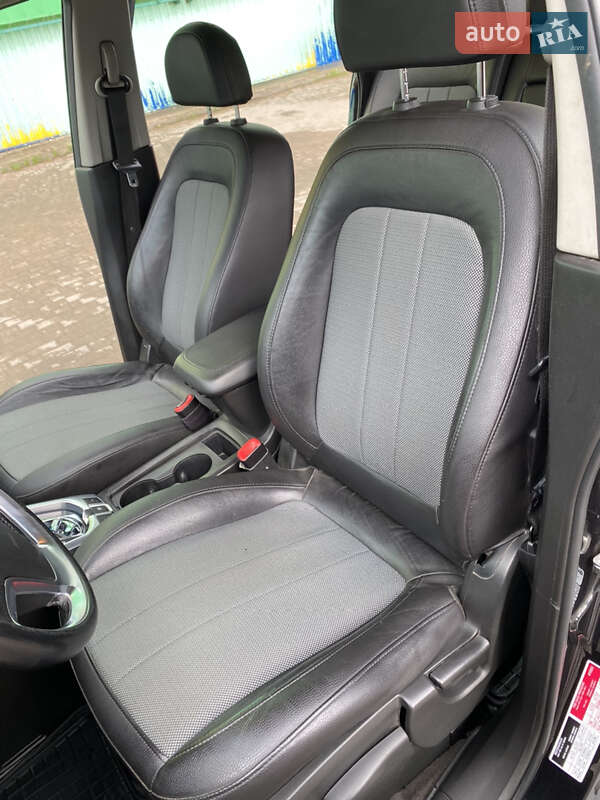 Внедорожник / Кроссовер Opel Antara 2012 в Ивано-Франковске