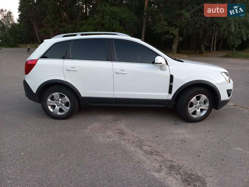 Внедорожник / Кроссовер Opel Antara 2013 в Тараще