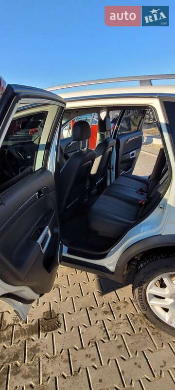 Внедорожник / Кроссовер Opel Antara 2009 в Самборе