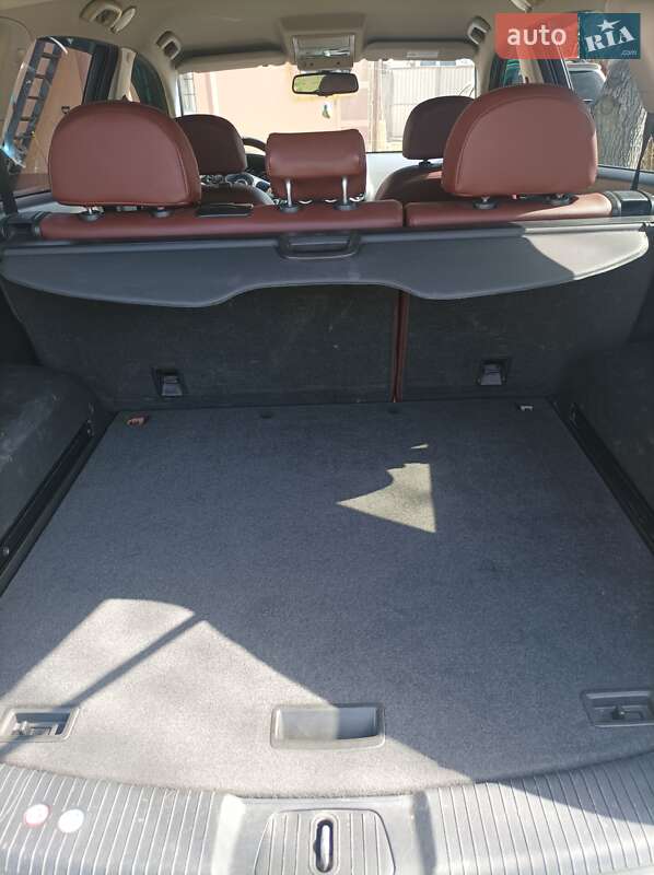 Внедорожник / Кроссовер Opel Antara 2012 в Киеве