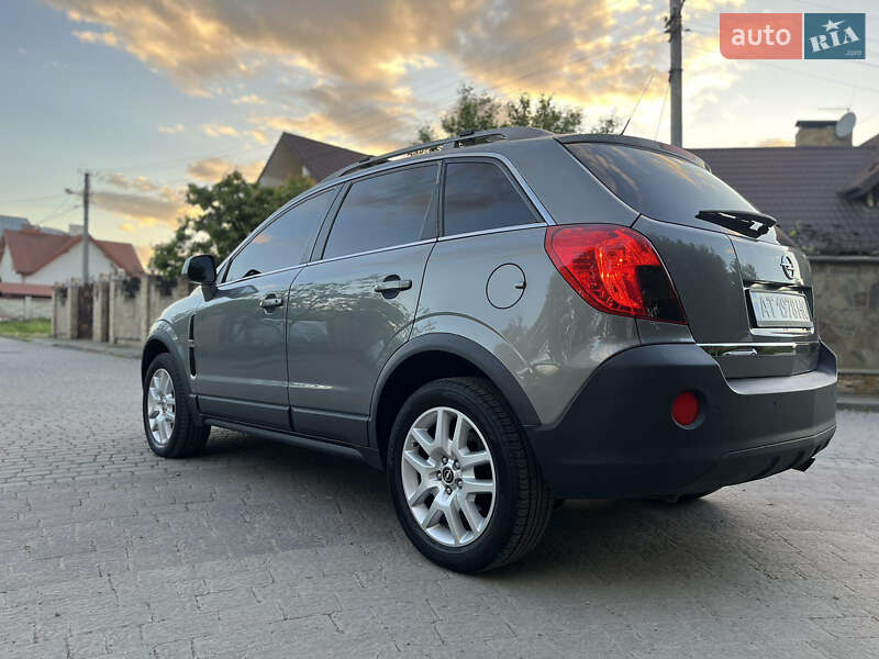 Позашляховик / Кросовер Opel Antara 2012 в Івано-Франківську