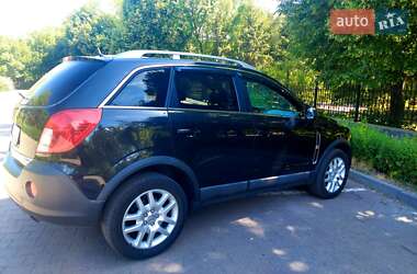 Позашляховик / Кросовер Opel Antara 2012 в 