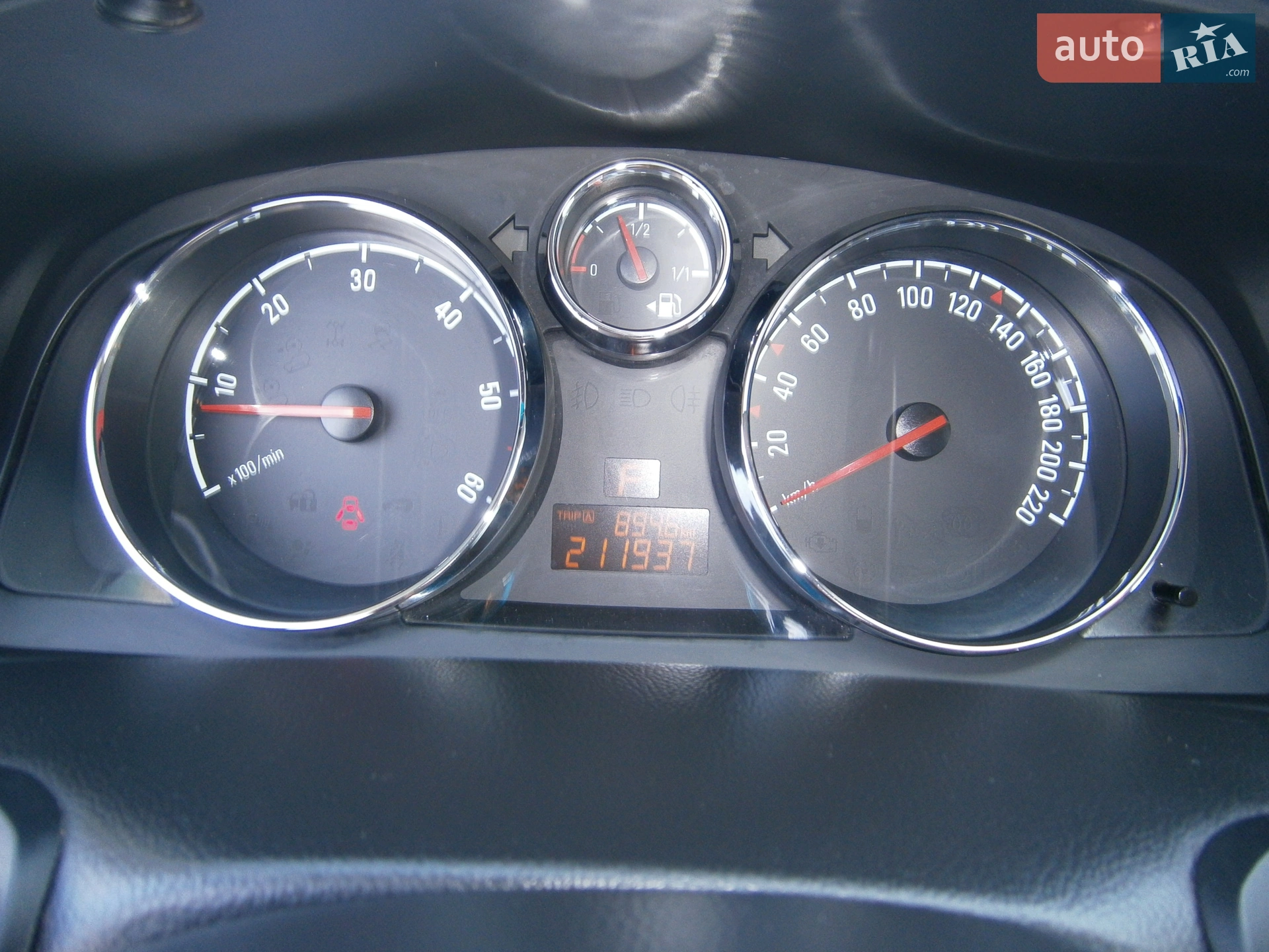 2012 Opel Antara - мініатюра 16