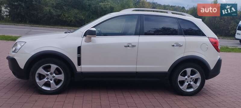 Внедорожник / Кроссовер Opel Antara 2009 в Трускавце