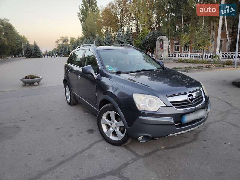 Внедорожник / Кроссовер Opel Antara 2006 в Новомосковске