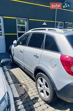 Внедорожник / Кроссовер Opel Antara 2009 в 