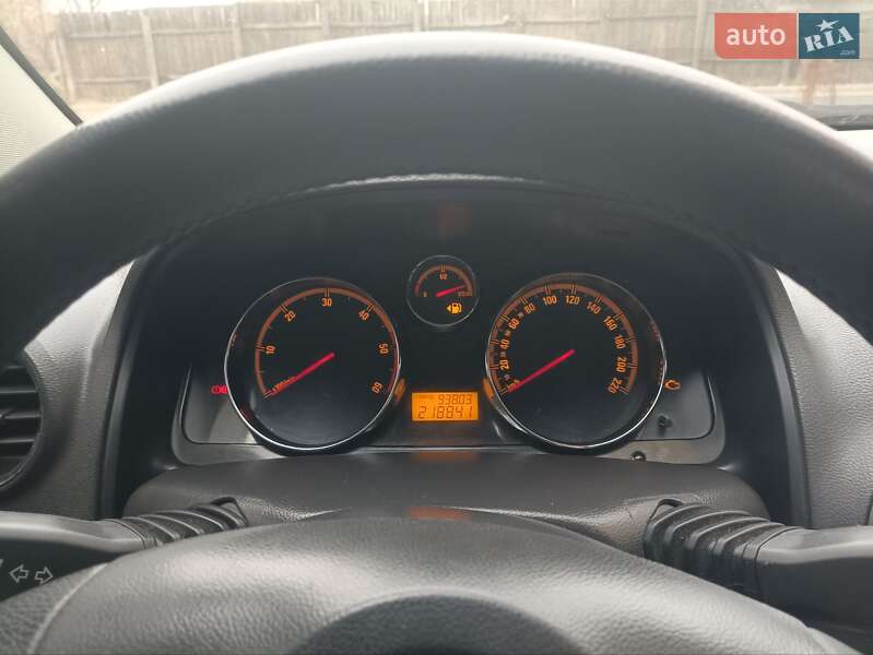 Позашляховик / Кросовер Opel Antara 2008 в Вишневому